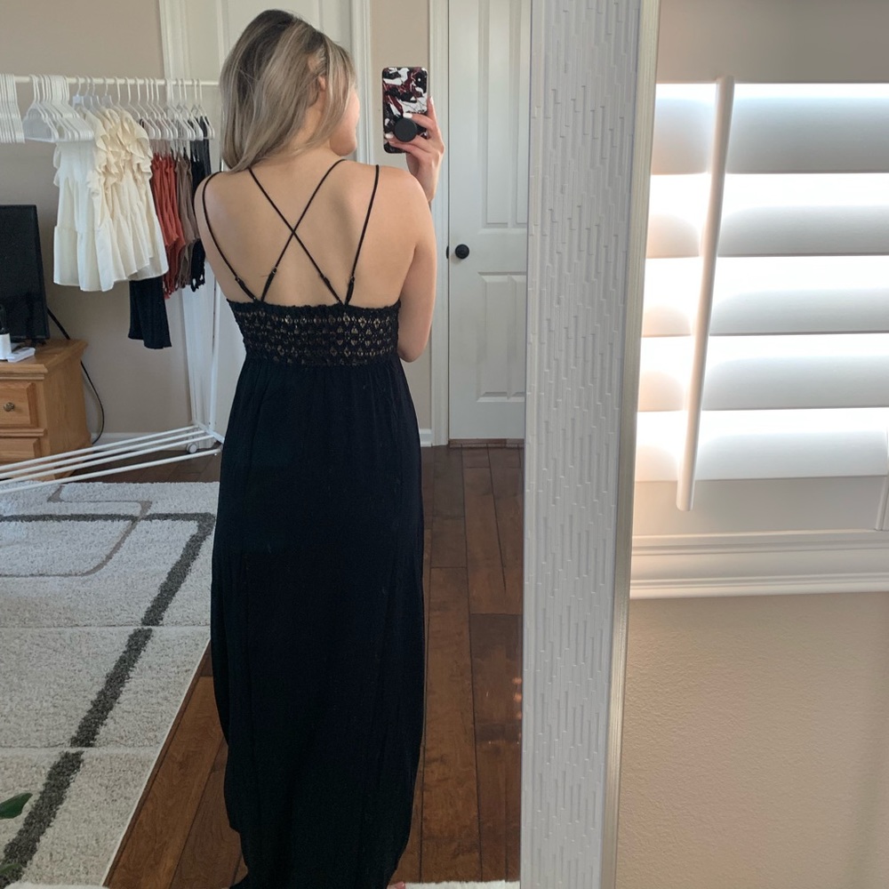 Lace Dress - Picture 4 of 4